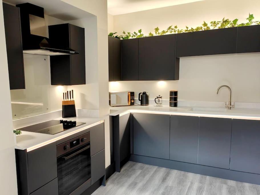Carvetii - Anne House Room 2 - Dbl Bed First Floor En-Suite كارلايل المظهر الخارجي الصورة